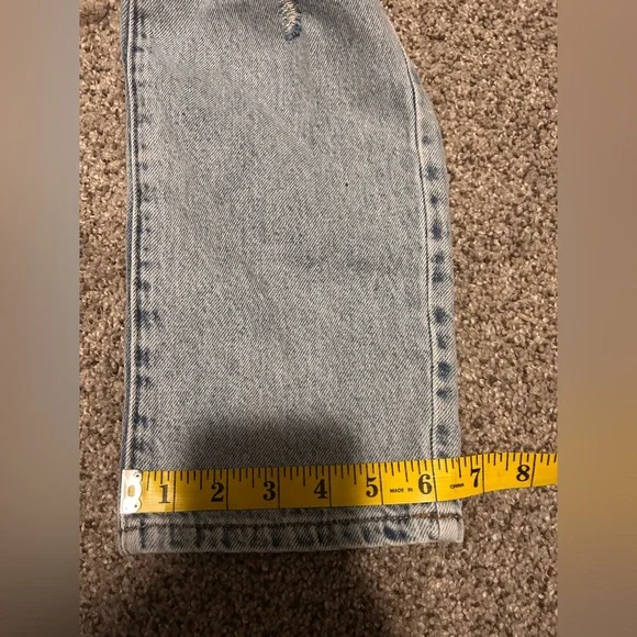 PacSun Mom Jeans Size 28 High Rise Distressed Light Wash Straight Leg - Picture 11 of 11